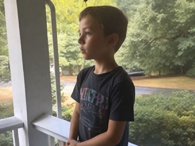 Woman Opens the Door to See a Little Boy Claiming to Be Her Son – ‘Look at My Hand,’ He Says