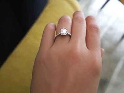 Just After My Boyfriend Proposed, My Best Friend Called In the Middle of the Night and Whispered, ‘Don’t Trust Him’ 