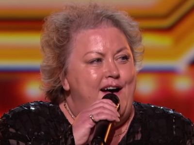 A cheerful 53-year-old farmer stuns the X Factor judges with her exceptional singing ability…