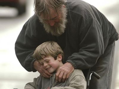 Disabled Homeless Man Gave His Wheelchair to a Poor Boy Who Couldn’t Walk – 5 Years Later, the Boy Found Him to Repay His Kindness