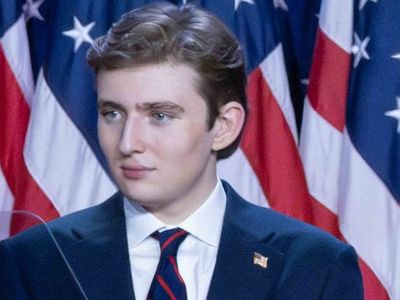 Barron Trump: With NYU winter break, will he be at Mar-a-Lago ...