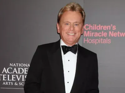 End of an Era: Pat Sajak Bids Farewell to “Wheel of Fortune”