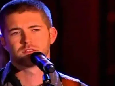 Josh Turner: A Heartfelt Tribute with &#8220;He Stopped Loving Her Today&#8221;