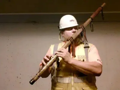 Ironworker&#8217;s Magical Musical Interlude