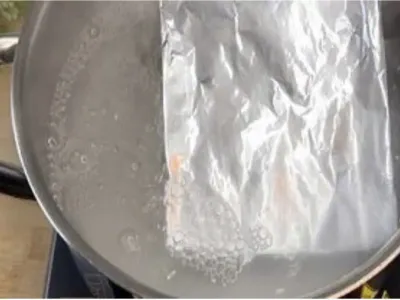 Put a Sheet of Aluminum Foil in Boiling Water, Even Wealthy People Do This: The Reason