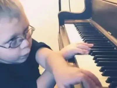 A Young Piano Genius Captivates the World