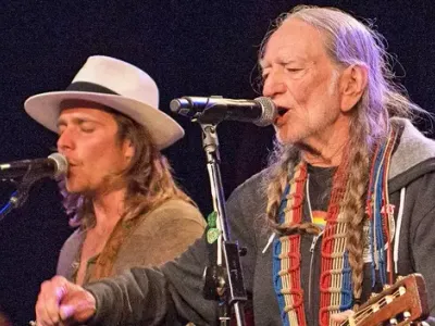 Close Your Eyes, Willie Nelson&#8217;s Son Will Transport You!