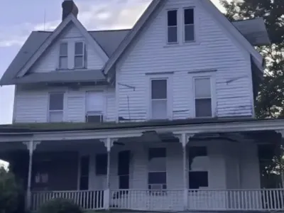 I Sold My Late Grandfather’s House for Next to Nothing, Not Knowing What Was Hidden in the Basement for Years