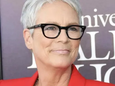 Jamie Lee Curtis overwhelmed with grief makes the heart-wrenching announcement