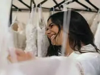 Wedding Dress Drama: Sisters Clash Over the Perfect Gown
