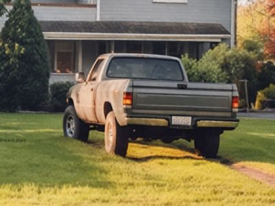 My Arrogant New Neighbors Made My Pristine Lawn Their Parking Lot – I May Be Old, but My Revenge Was Ruthless