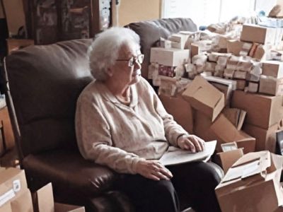 Old Lonely Lady Receives Deliveries from Unknown Person Every Day, the Last Was a New Home