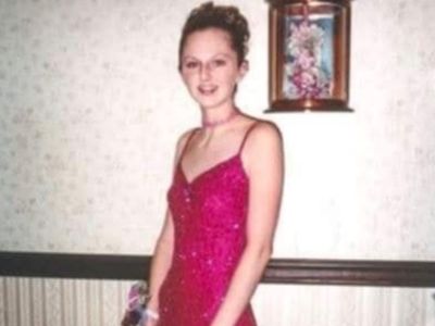 Girl Sells $2K Prom Dress to Pay for Pal’s Mom’s Treatment, 17 Years Later Learns She’s a Millionaire — Story of the Day